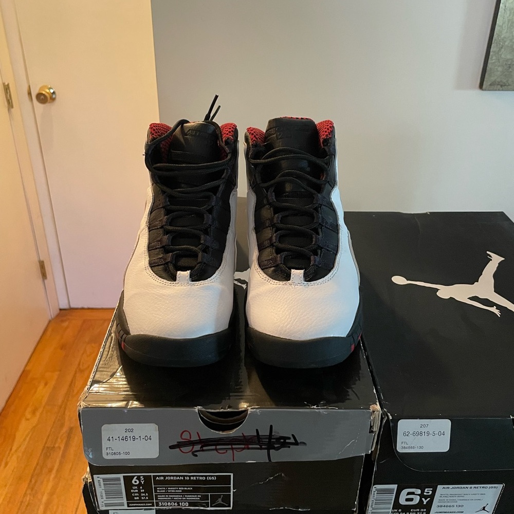 Nike Air Jordan Retro 10s